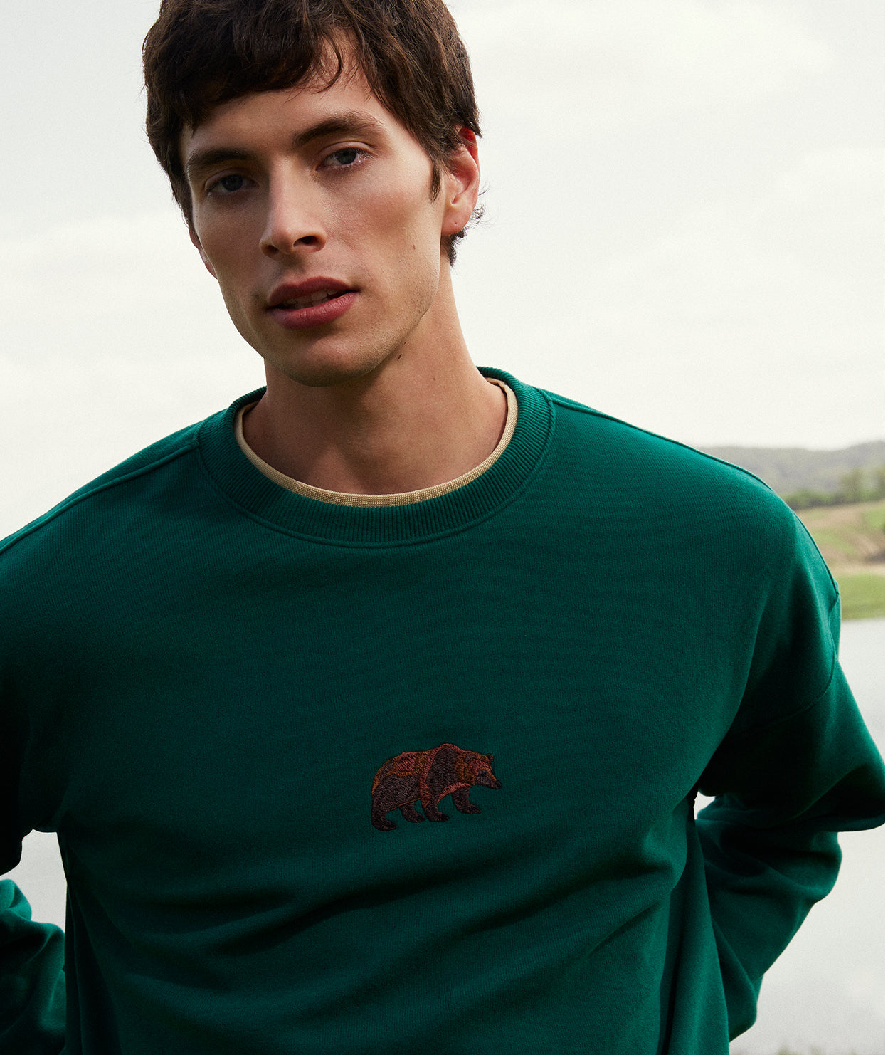Sweatshirt